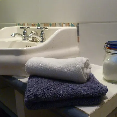 Bed & Breakfast Aux Jardins De Fabie